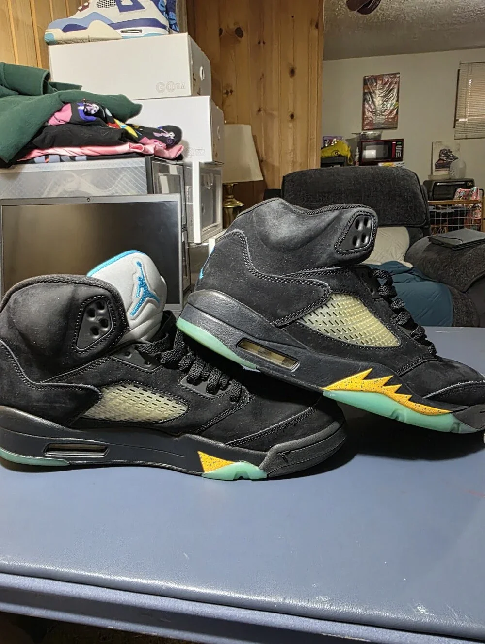 Air Jordan 5 Aqua Black Suede Low Sneakers with Blue Accents Size 10.5m